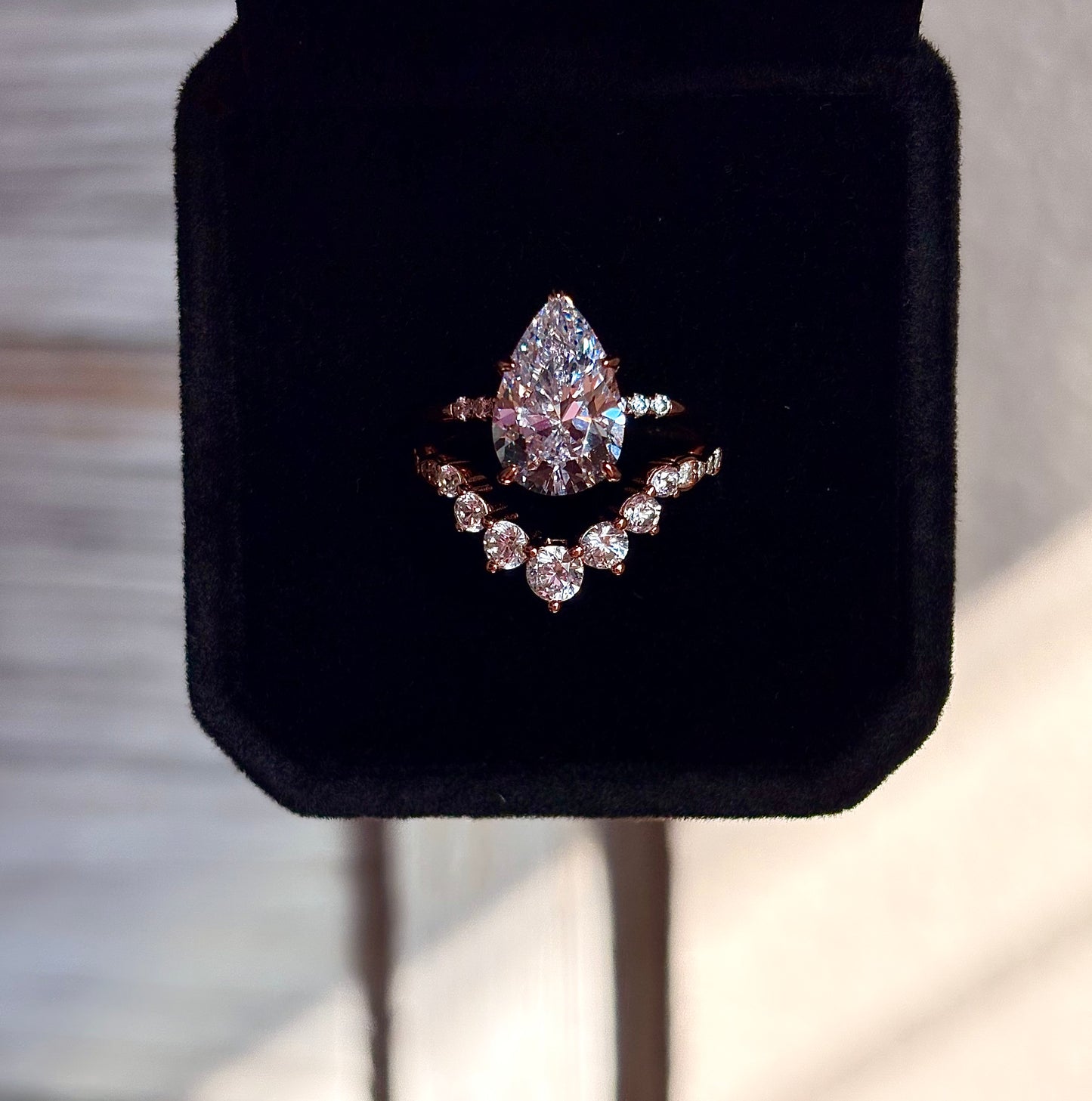 3.5 carat Pear shape ring in rose gold with band