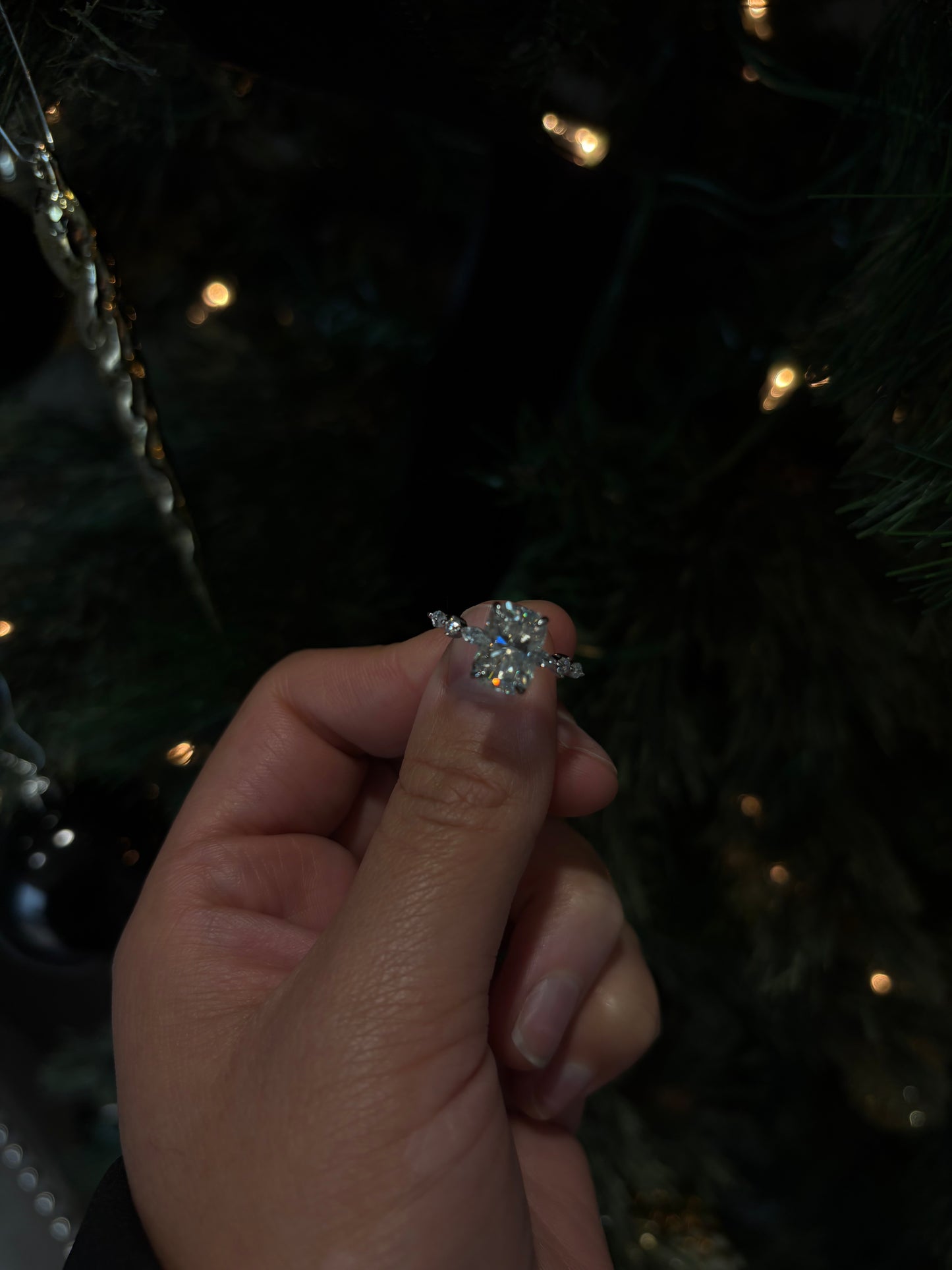 3.5ct radiant cut moissanite