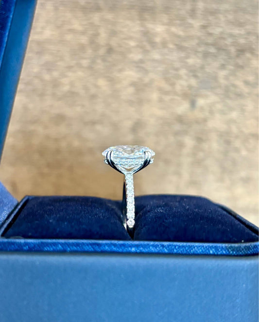 4.0 carat oval cut